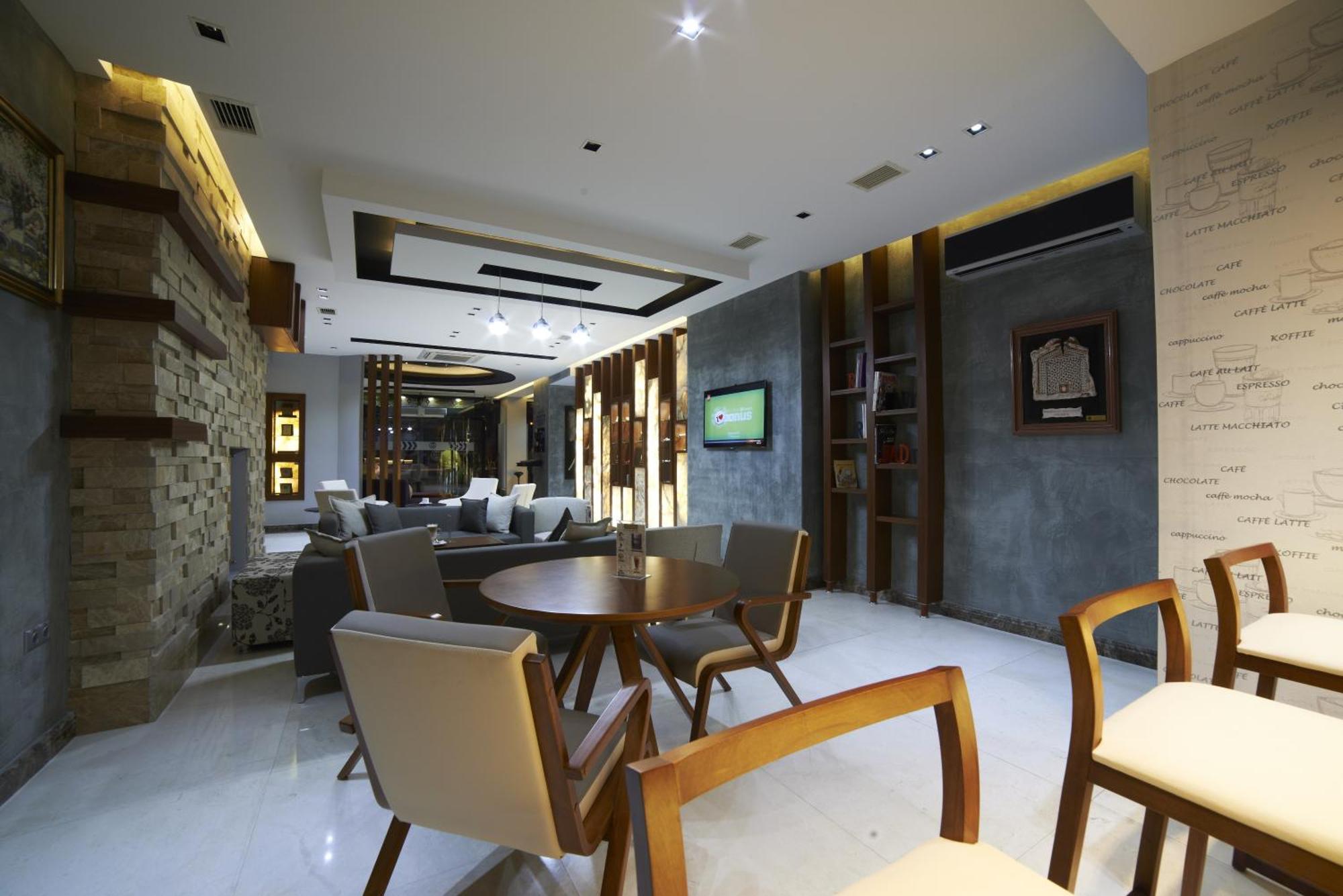 Soyic Hotel Eskisehir Bagian luar foto
